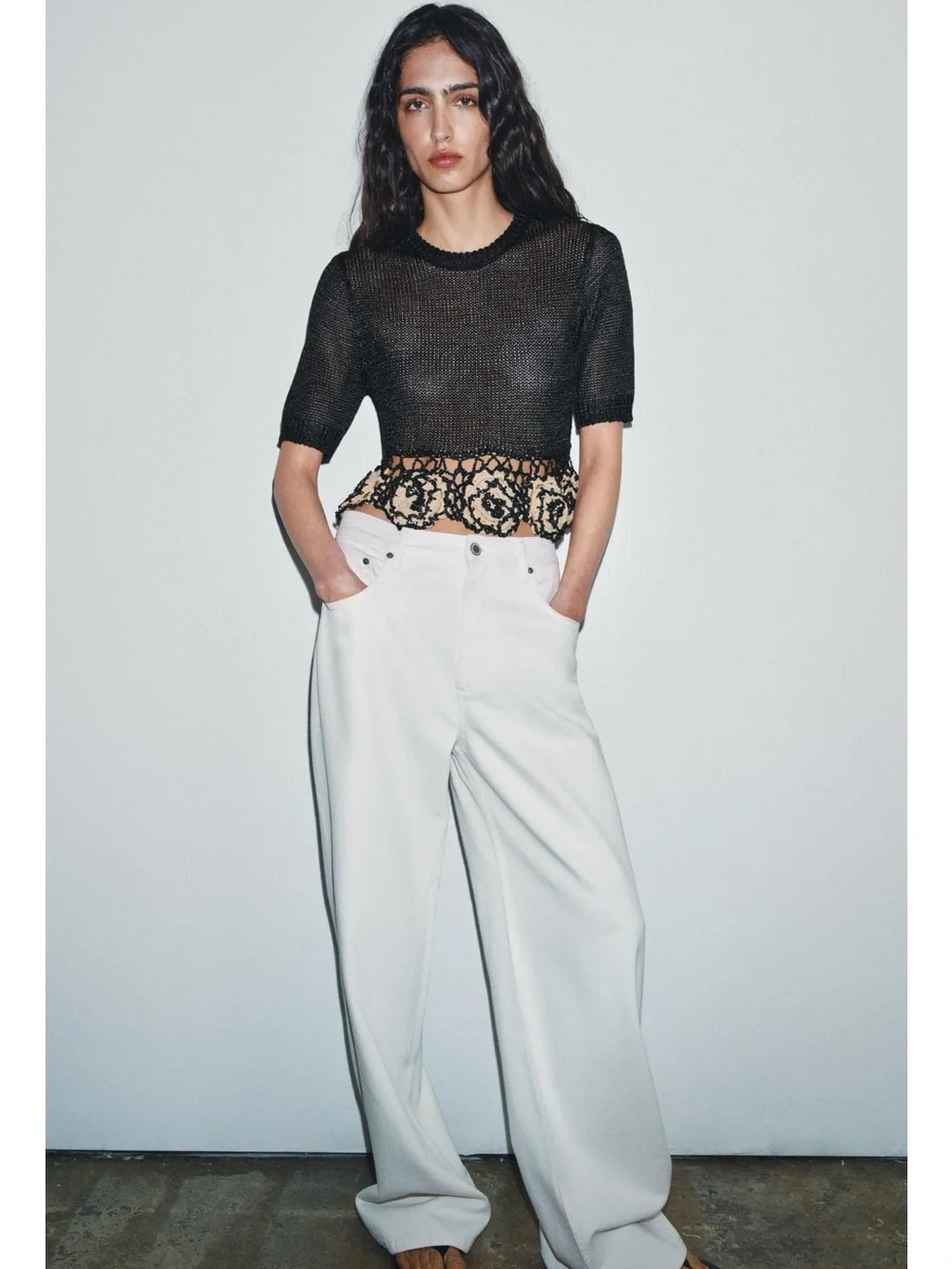 Zara round neck